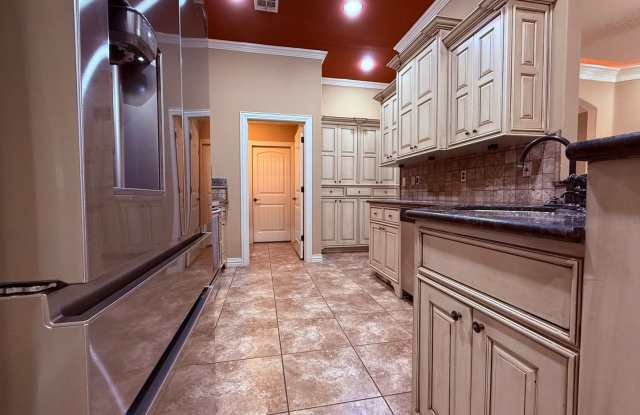 ***3006 SW Pine Valley Road*** Gallery 4