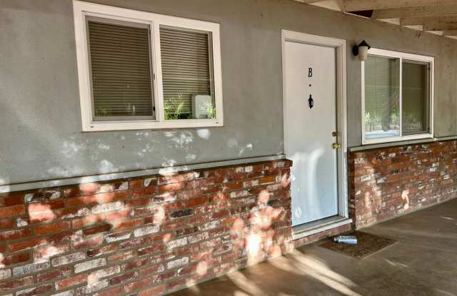 Jones Ave photos photos