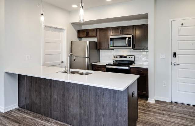148th Place Apartments Gallery 2