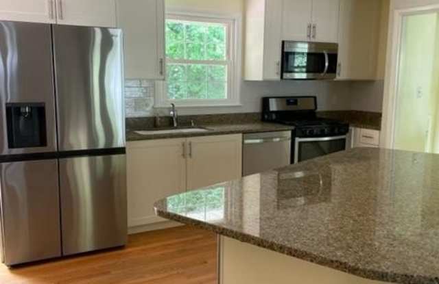 1107 WARE Street SW Gallery 3