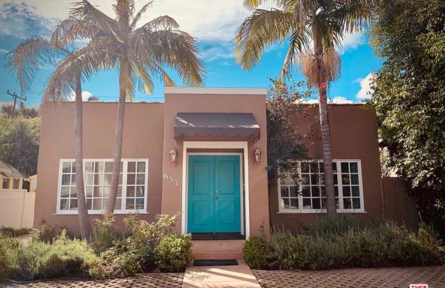 653 North WEST KNOLL Drive - 653 West Knoll Drive, West Hollywood, CA 90069