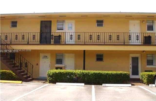 20200 NE 29th Ct photos photos