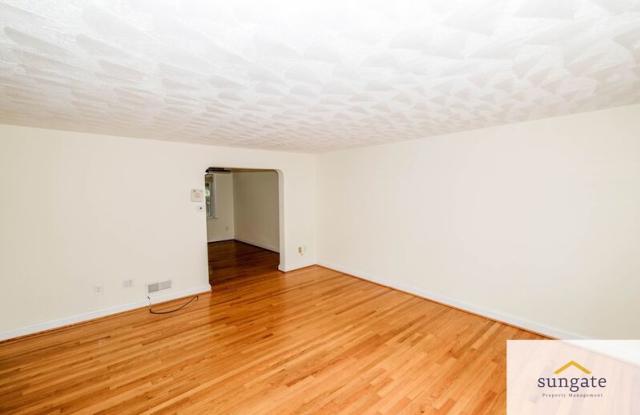 8616 Pleasant Plains Rd Gallery 4