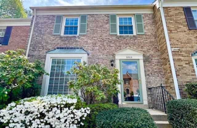 Beautiful, updated townhouse on Quiet cul-de-sac! - 9303 Clanbrook Court, Merrifield, VA 22031 Beautiful, updated townhouse on Quiet cul-de-sac! - 9303 Clanbrook Court, Merrifield, VA 22031