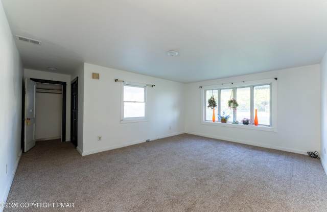 3033 PA-940 Gallery 2