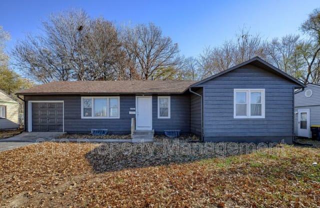 11111 Blue Ridge Blvd - 11111 Blue Ridge Boulevard, Kansas City, MO 64134