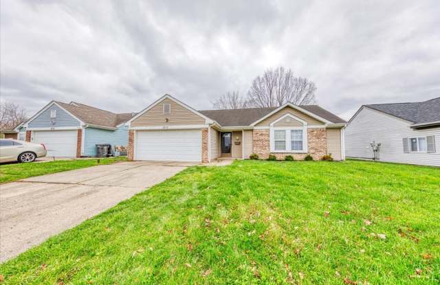 2715 East 28th Street photos photos