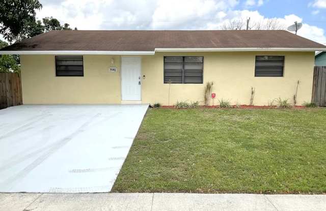 7442 Douglas St photos photos 7442 Douglas St photos photos