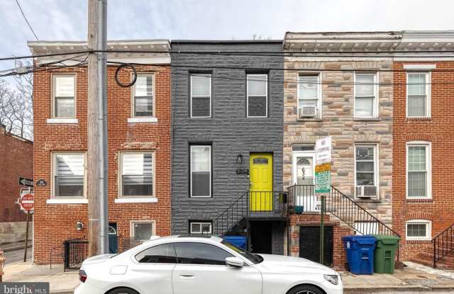 Welcome to this 2bd 2bth home, one of the cutest houses on the block! photos photos Welcome to this 2bd 2bth home, one of the cutest houses on the block! photos photos