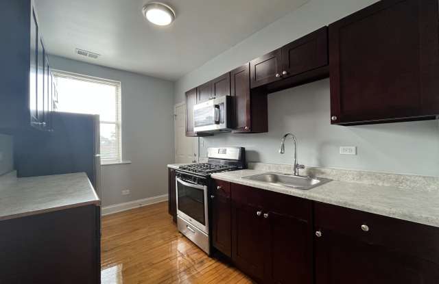 3440 West Franklin Boulevard - 2B photos photos 3440 West Franklin Boulevard - 2B photos photos