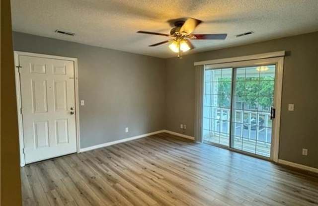 5661 Hornaday Road Gallery 4