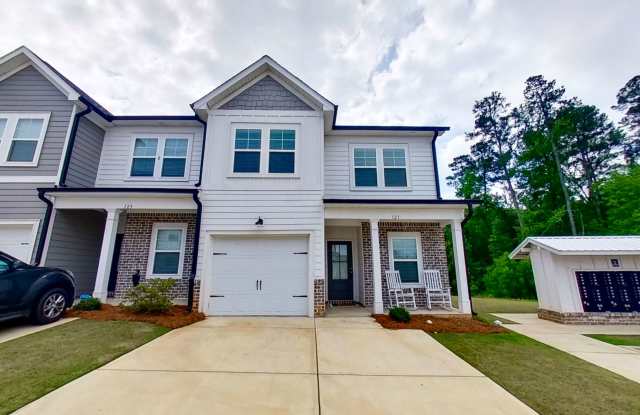 Well Kept Columbia County Rental - 121 Canton Park Avenue, Martinez, GA 30809