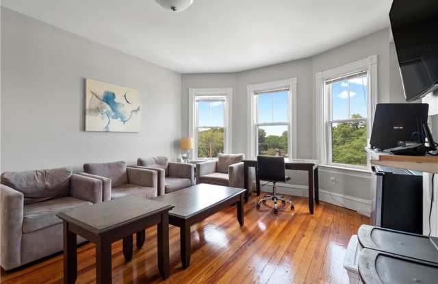 173 Prospect St Gallery 2