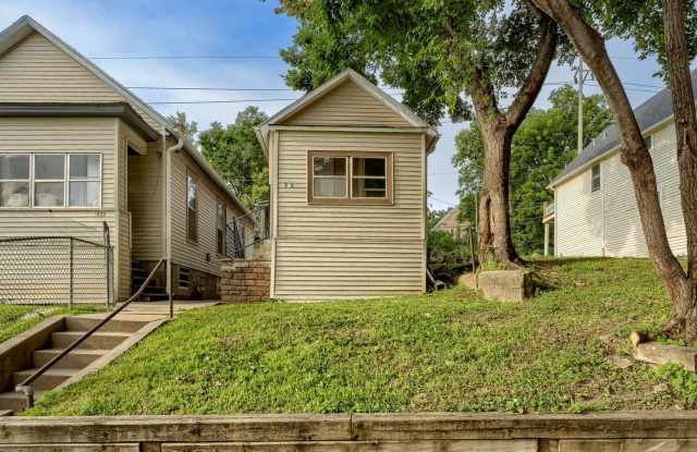 Renovated 1-Bedroom Just Minutes from Blackstone!! photos photos