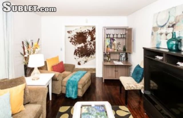 2860 Dodson Lee Drive - 2860 Dodson Lee Drive, East Point, GA 30344