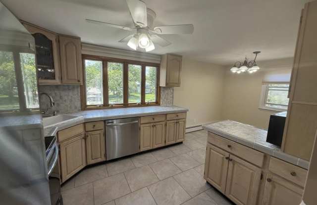 48 Eastover Drive photos photos