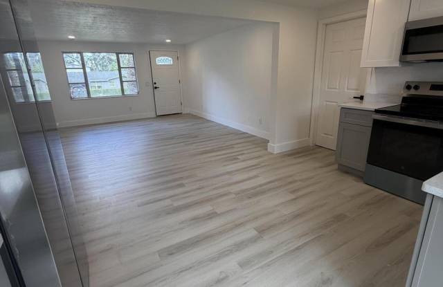 292 MERCURY Drive Gallery 3