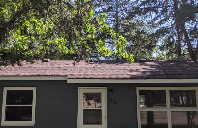 1226 10th Avenue South East - 1226 10th Avenue Southeast, St. Cloud, MN 56304