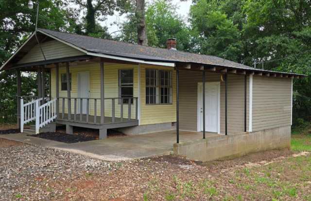 For Rent OR Sale: Anderson Highway, Hartwell, GA - See Details! Gallery 4