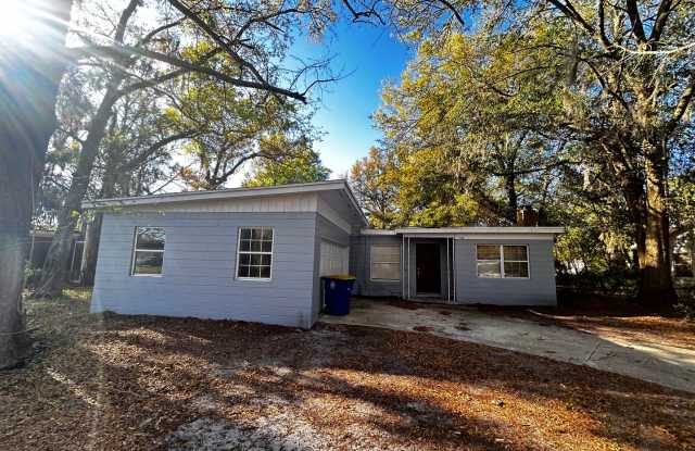 Serene Northside 3/2 For Rent! Apply Today! photos photos
