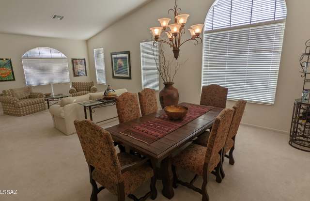 38448 S Lake Crest Drive Gallery 4