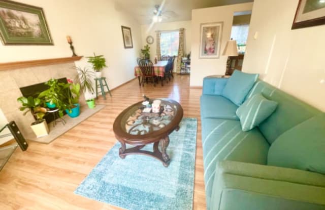 5809 s Alaska st - 5809 South Alaska Street, Tacoma, WA 98408