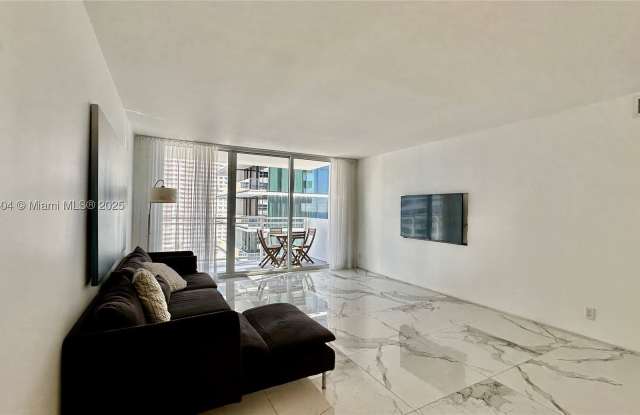 2030 S Ocean Dr Gallery 4
