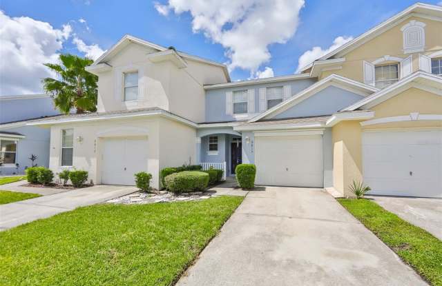9815 CARLSDALE DRIVE - 9815 Carlsdale Drive, Riverview, FL 33578