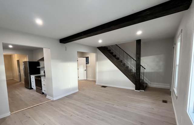 767 Second Avenue Gallery 2