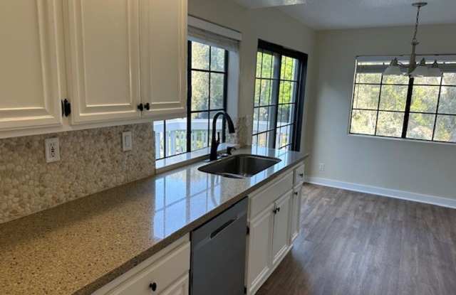 Seabridge: Upper 2 Bedroom 2 Bath Condo, Gallery 2
