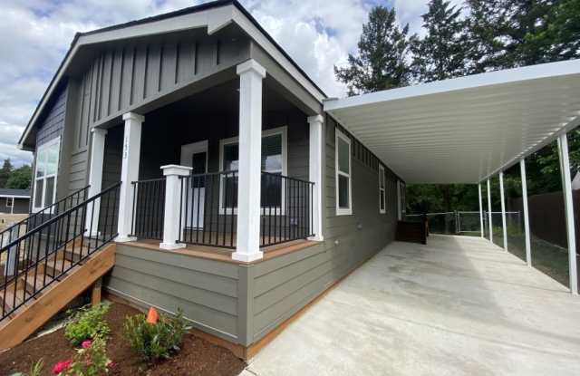 13640 S E Highway 212 Gallery 2