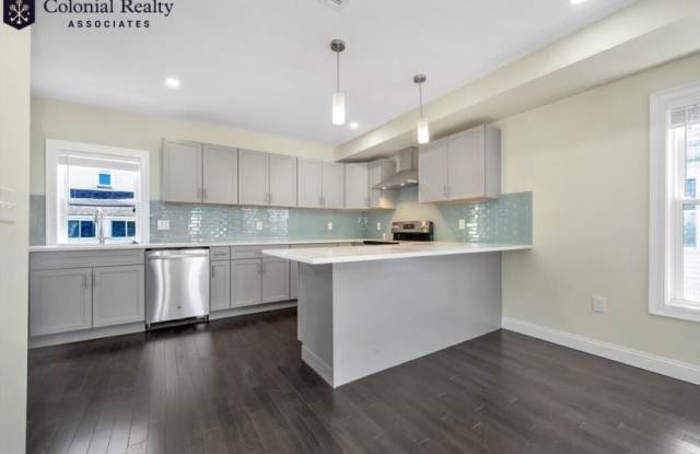 47 Wright Ave. photos photos