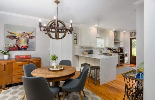 1002 Lindbergh Drive Gallery 3