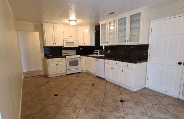 5444 Rambler Way Gallery 4