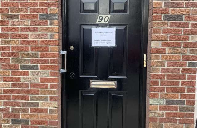 90 WILLIAMS AVE photos photos