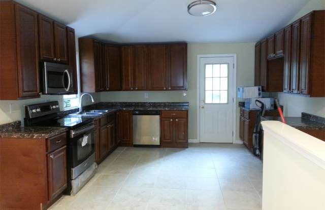 5613 St Marys St - 5613 Saint Marys Street, Woodlawn, MD 21228