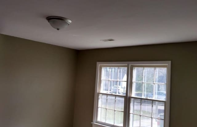 1809 East Trail Drive Gallery 3