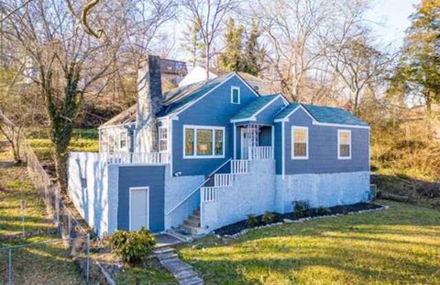 3 Bedroom 2 Bathroom House For Rent photos photos