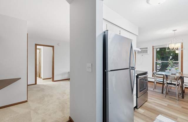 709 11th Avenue S Gallery 3