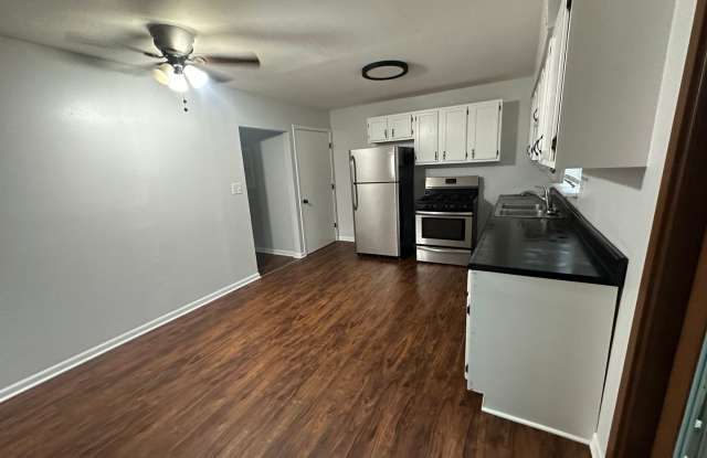Beautiful house in a great neighborhood Gallery 3
