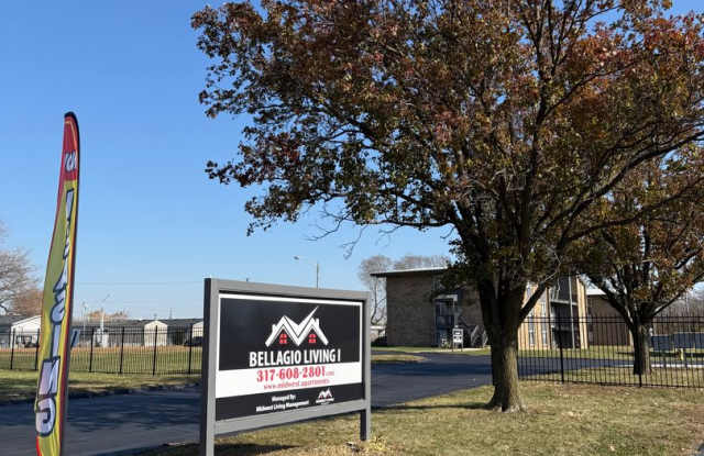 Experience Luxury Living at Bellagio Living I: Modern Apartments in Lawrence, Indiana photos photos