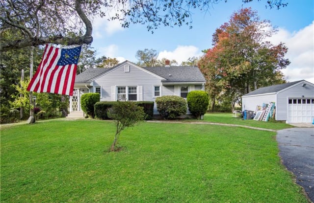 570 East Main Road - 570 East Main Road, Newport East, RI 02842