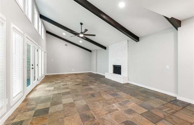 5038 Crestwick Gallery 4