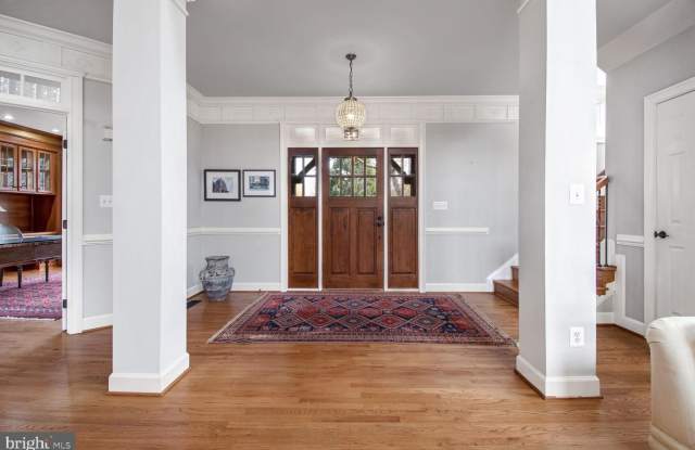 1550 SHELFORD COURT photos photos