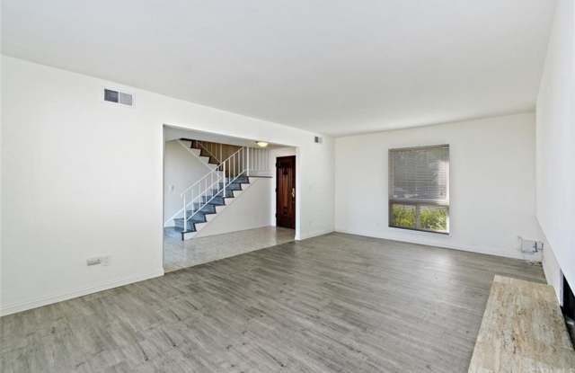 5543 Seaside Heights Drive Gallery 4