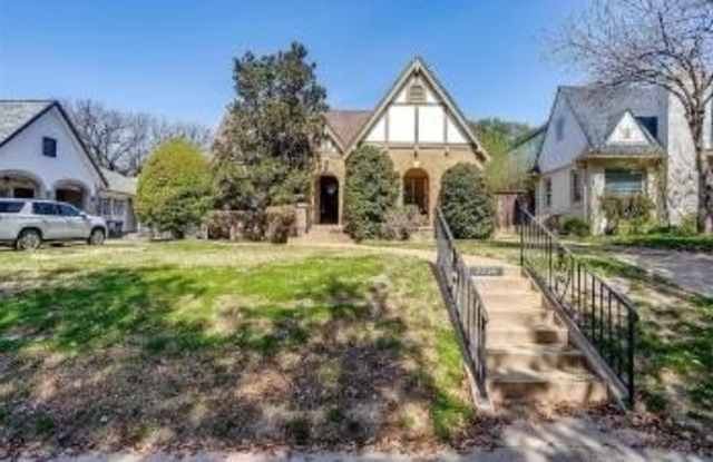 2220 Wilshire Boulevard - 2220 Wilshire Boulevard, Fort Worth, TX 76110