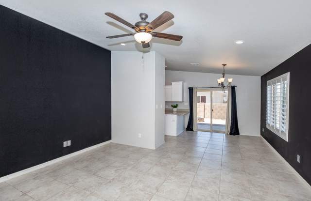 NICE 3 BEDROOM IN FOOTHILLS! Gallery 3