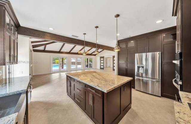4920 SW 170TH Avenue 4920, Southwest Ranches, FL 33331 - 1216 Gallery 3