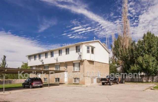 1149 Nayon St photos photos