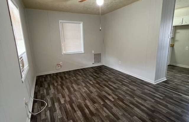 581 Campus Street photos photos